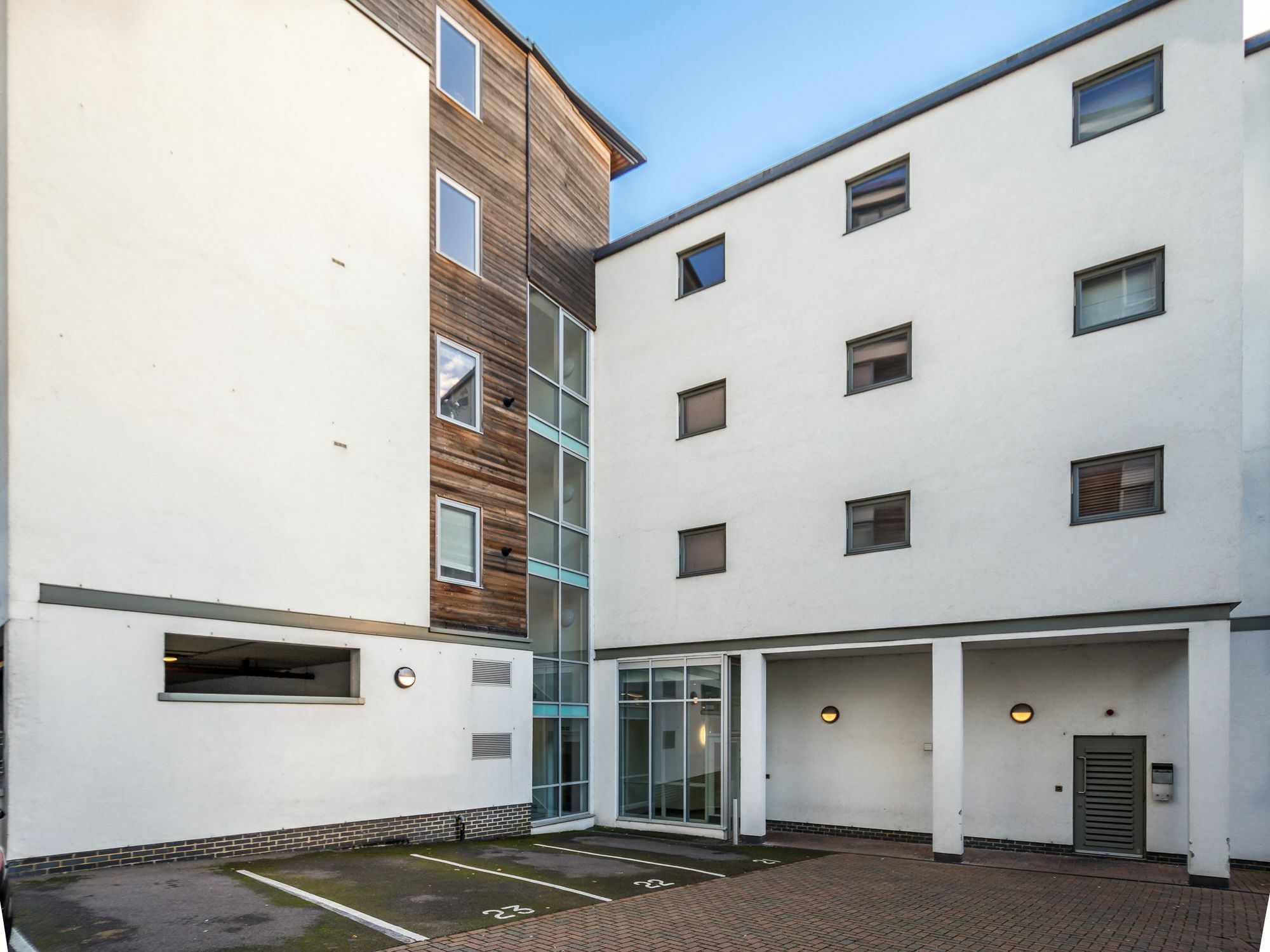 City Center Apartment Bedford Bagian luar foto